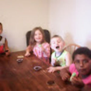 Meet your Posher, Leslie